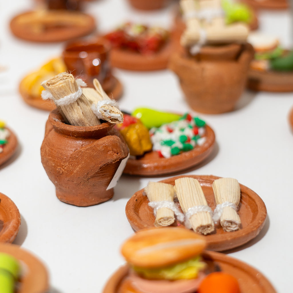 Miniature Mexican Food Ofrenda Set – Handmade Clay Día de los Muertos Altar Decor – 3 Pack Random Assortment