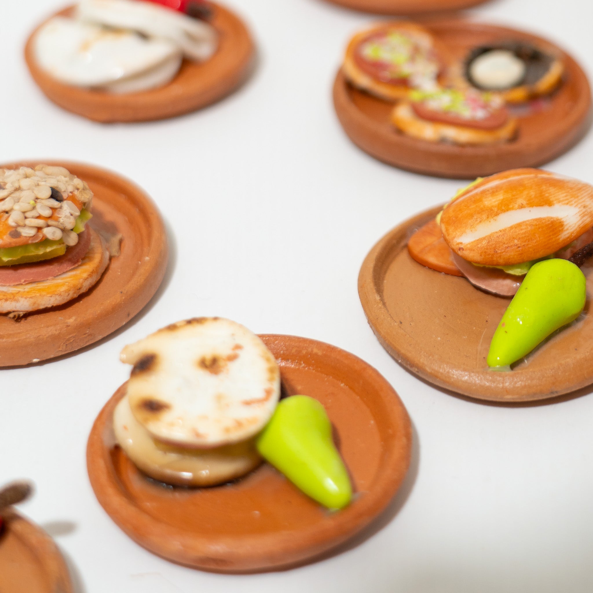 Miniature Mexican Food Ofrenda Set – Handmade Clay Día de los Muertos Altar Decor – 3 Pack Random Assortment